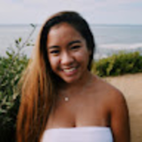 Meet your Posher, Elle - Picture 1 of 1